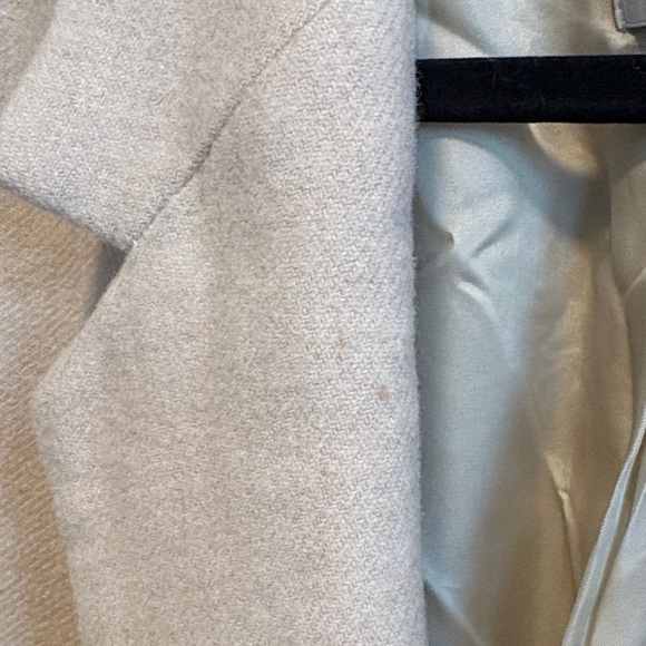 Babaton Classic Cream Wool Blazer - Picture 4 of 5